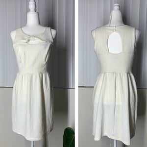 White Spandex Sleeveless Key hole Ribbon Cut out Fit and flare Dress